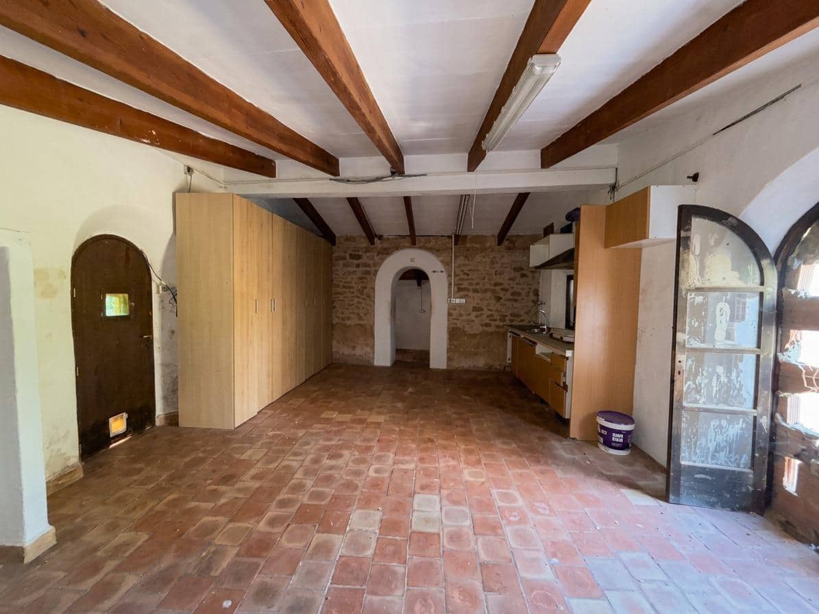 7 bedroom Finca/Country House for sale in Llucmajor with pool - € 640,000 (Ref: 10064729)