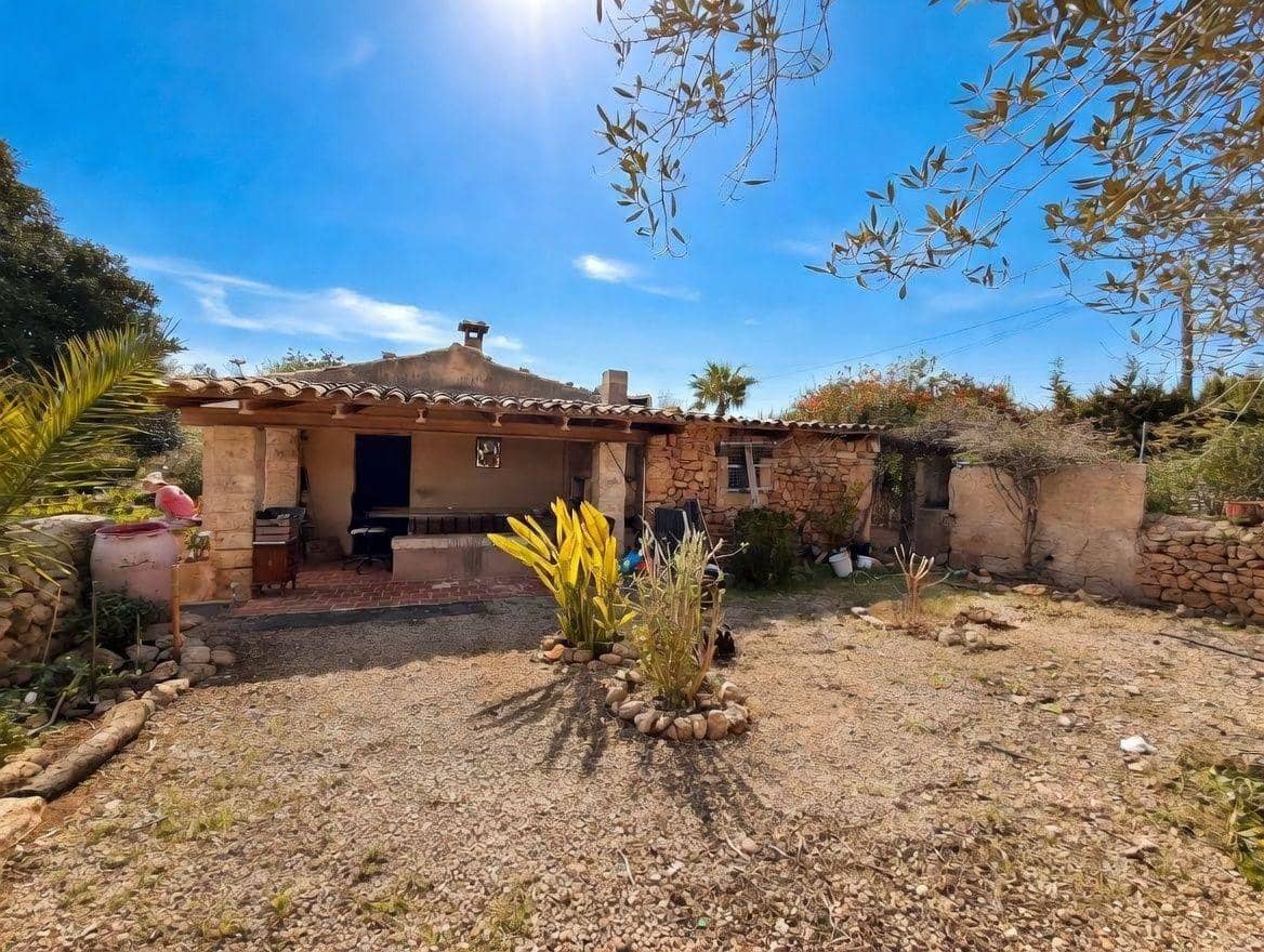 7 bedroom Finca/Country House for sale in Llucmajor with pool - € 640,000 (Ref: 10064729)