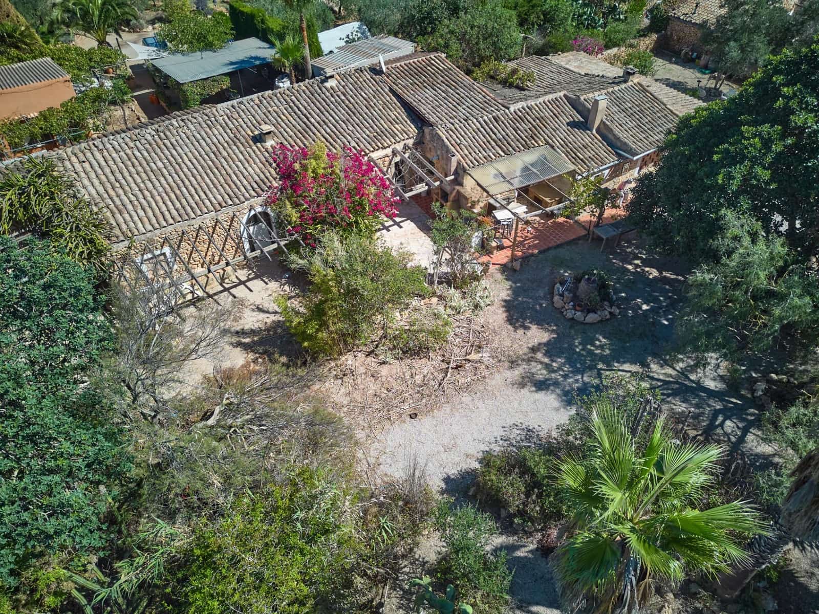 7 bedroom Finca/Country House for sale in Llucmajor with pool - € 640,000 (Ref: 10064729)