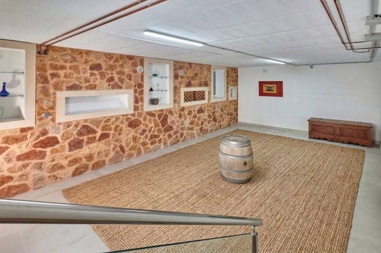 6 Zimmer Finca/Landgut zu verkaufen in Llucmajor mit Pool Garage - 3.990.000 € (Ref: 10078426)