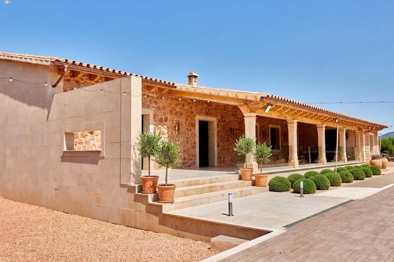 6 Zimmer Finca/Landgut zu verkaufen in Llucmajor mit Pool Garage - 3.990.000 € (Ref: 10078426)