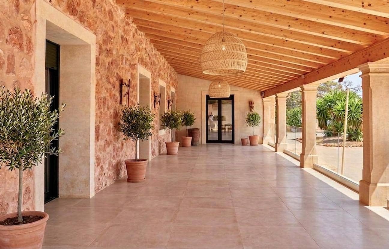 6 Zimmer Finca/Landgut zu verkaufen in Llucmajor mit Pool Garage - 3.990.000 € (Ref: 10078426)