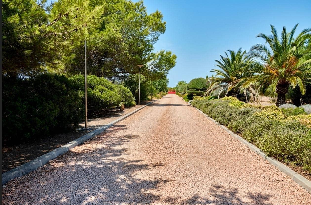 6 Zimmer Finca/Landgut zu verkaufen in Llucmajor mit Pool Garage - 3.990.000 € (Ref: 10078426)