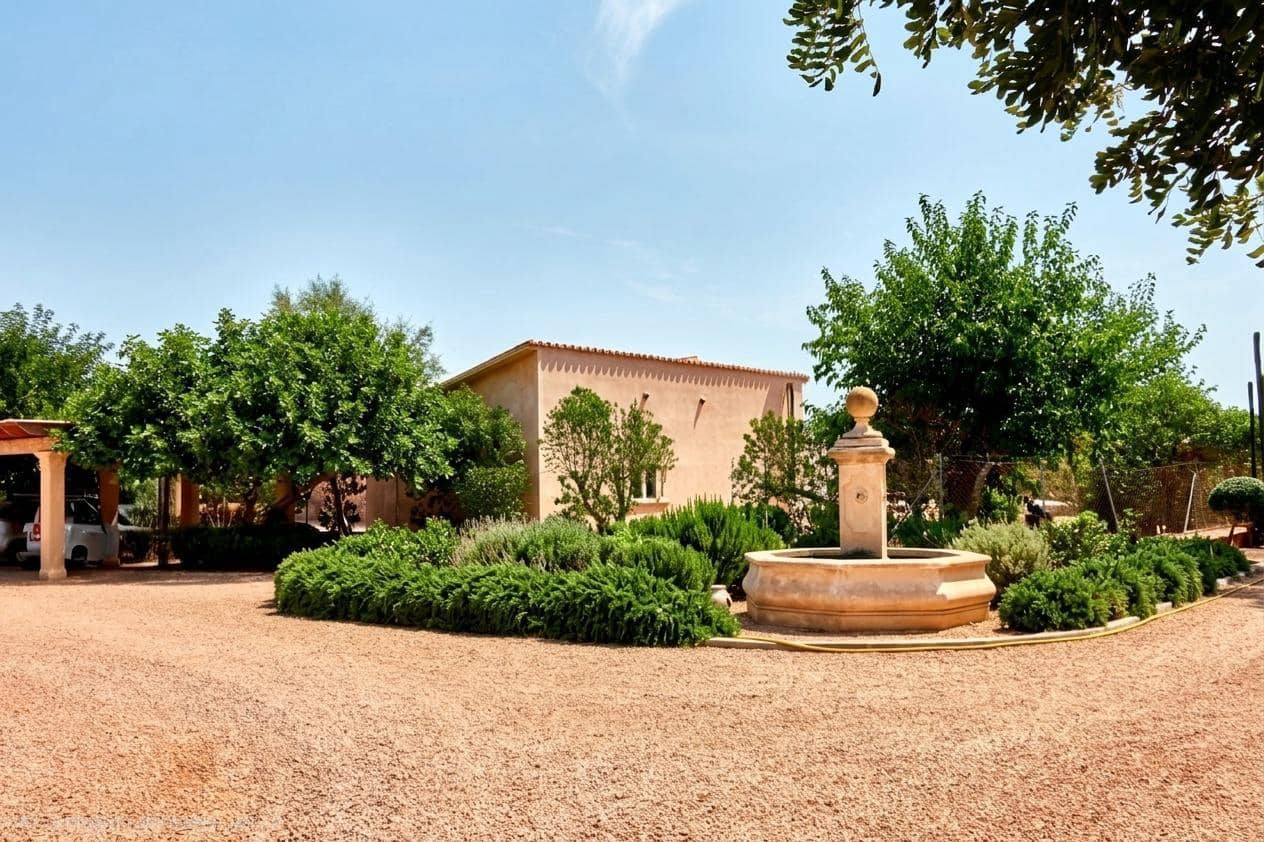6 Zimmer Finca/Landgut zu verkaufen in Llucmajor mit Pool Garage - 3.990.000 € (Ref: 10078426)