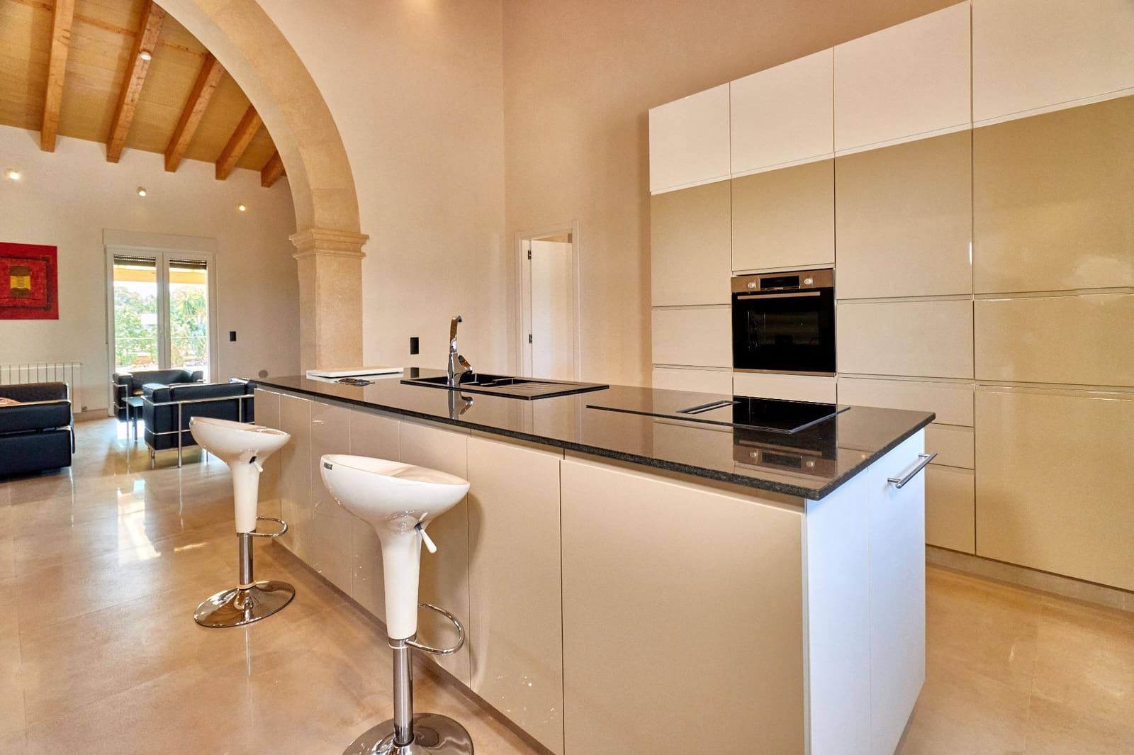 6 Zimmer Finca/Landgut zu verkaufen in Llucmajor mit Pool Garage - 3.990.000 € (Ref: 10078426)