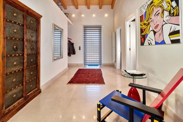 6 Zimmer Finca/Landgut zu verkaufen in Llucmajor mit Pool Garage - 3.990.000 € (Ref: 10078426)