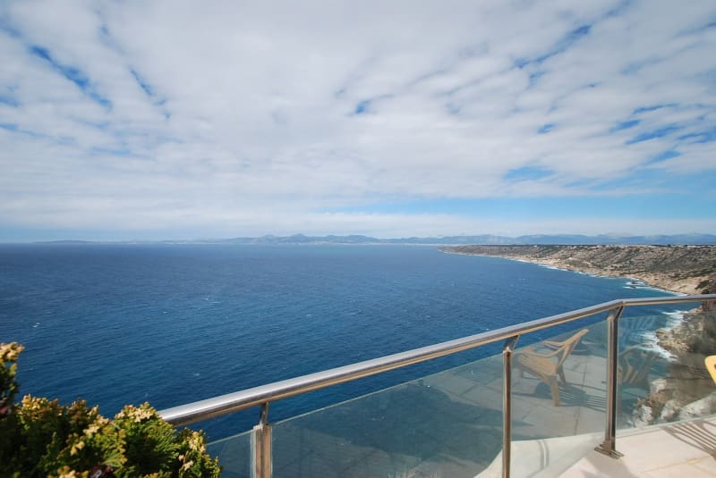 4 bedroom Villa for sale in Badia Blava with pool garage - € 3,360,000 (Ref: 6169852)