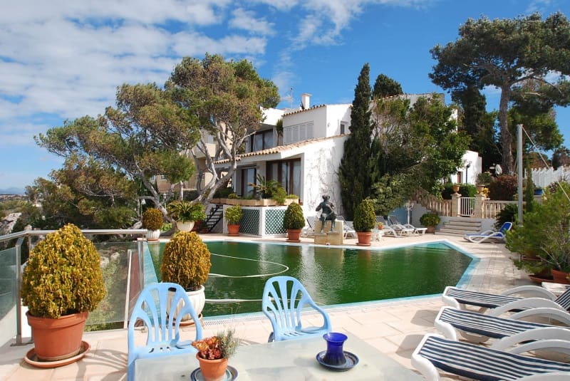 4 bedroom Villa for sale in Badia Blava with pool garage - € 3,360,000 (Ref: 6169852)