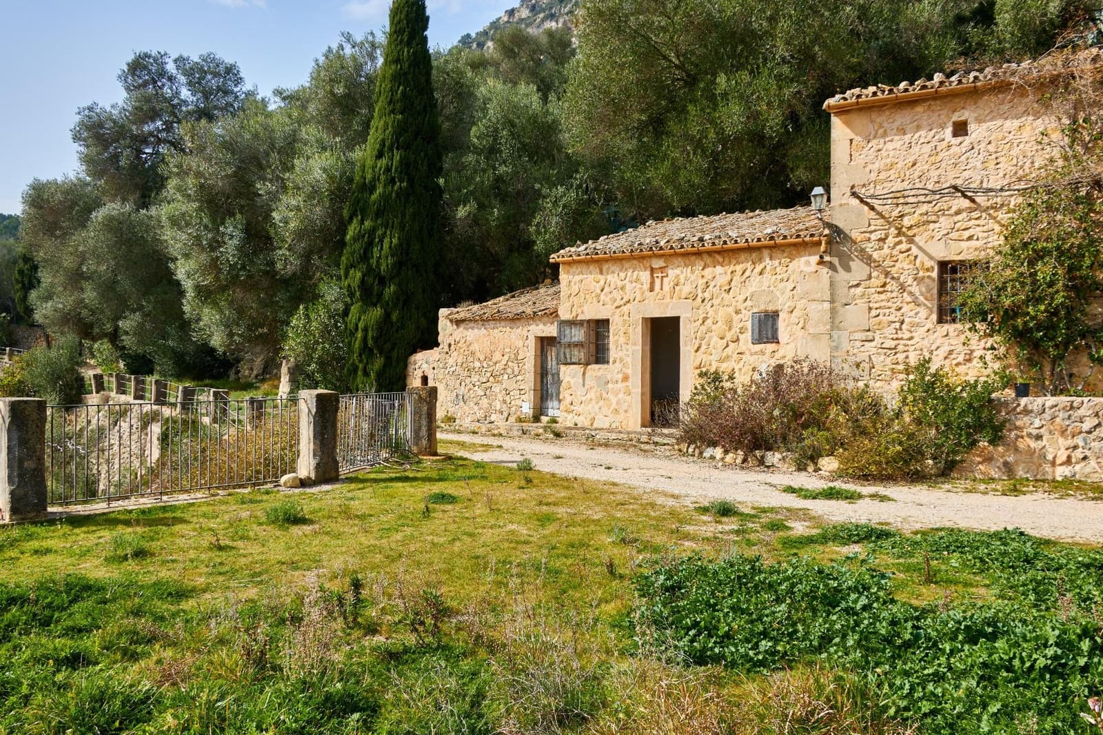 5 sypialnia Finka/Dom wiejski na sprzedaż w Llucmajor z basenem - 1 500 000 € (Ref: 7479220)