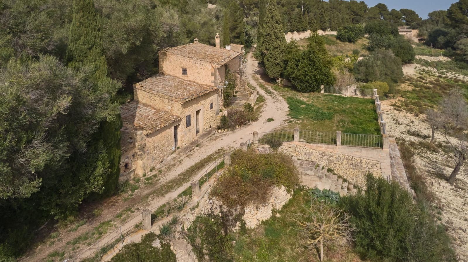 5 sypialnia Finka/Dom wiejski na sprzedaż w Llucmajor z basenem - 1 500 000 € (Ref: 7479220)