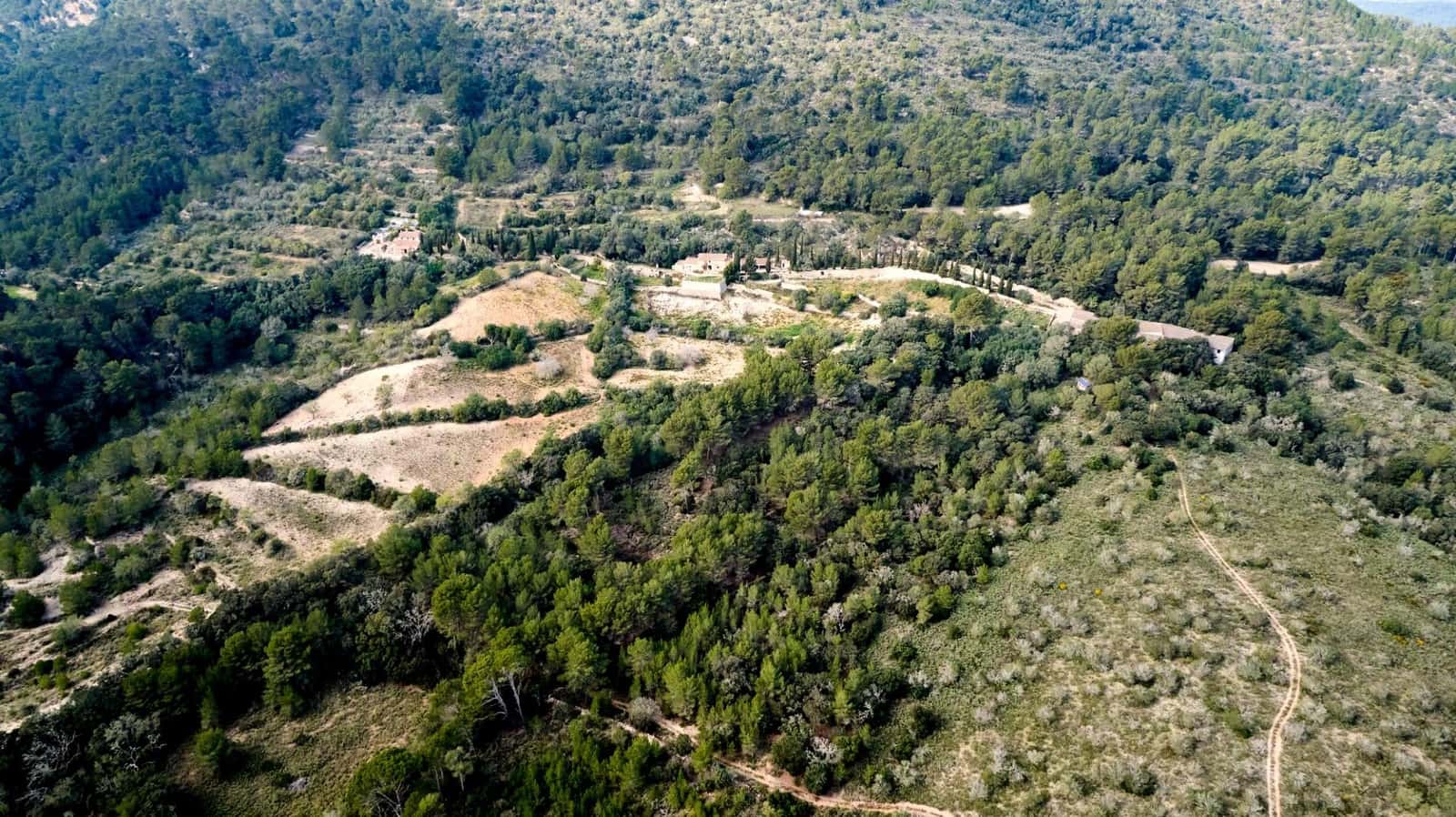 5 sypialnia Finka/Dom wiejski na sprzedaż w Llucmajor z basenem - 1 500 000 € (Ref: 7479220)