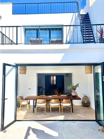 3 Zimmer Villa zu verkaufen in Llucmajor mit Pool - 825.000 € (Ref: 8028939)