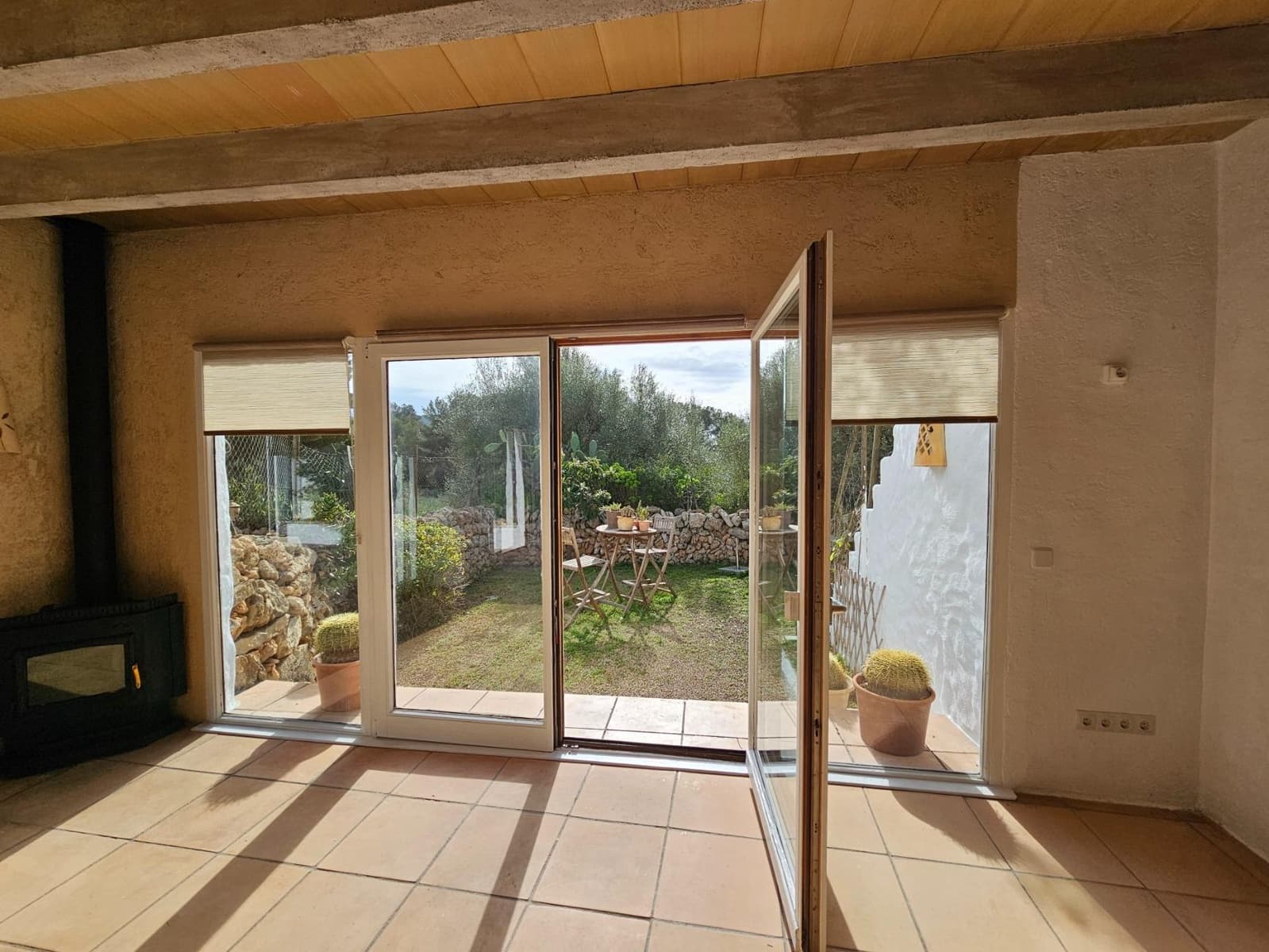 3 soveværelse Finca/Landehus til leje i Algaida med swimmingpool - € 2.200 (Ref: 8114936)