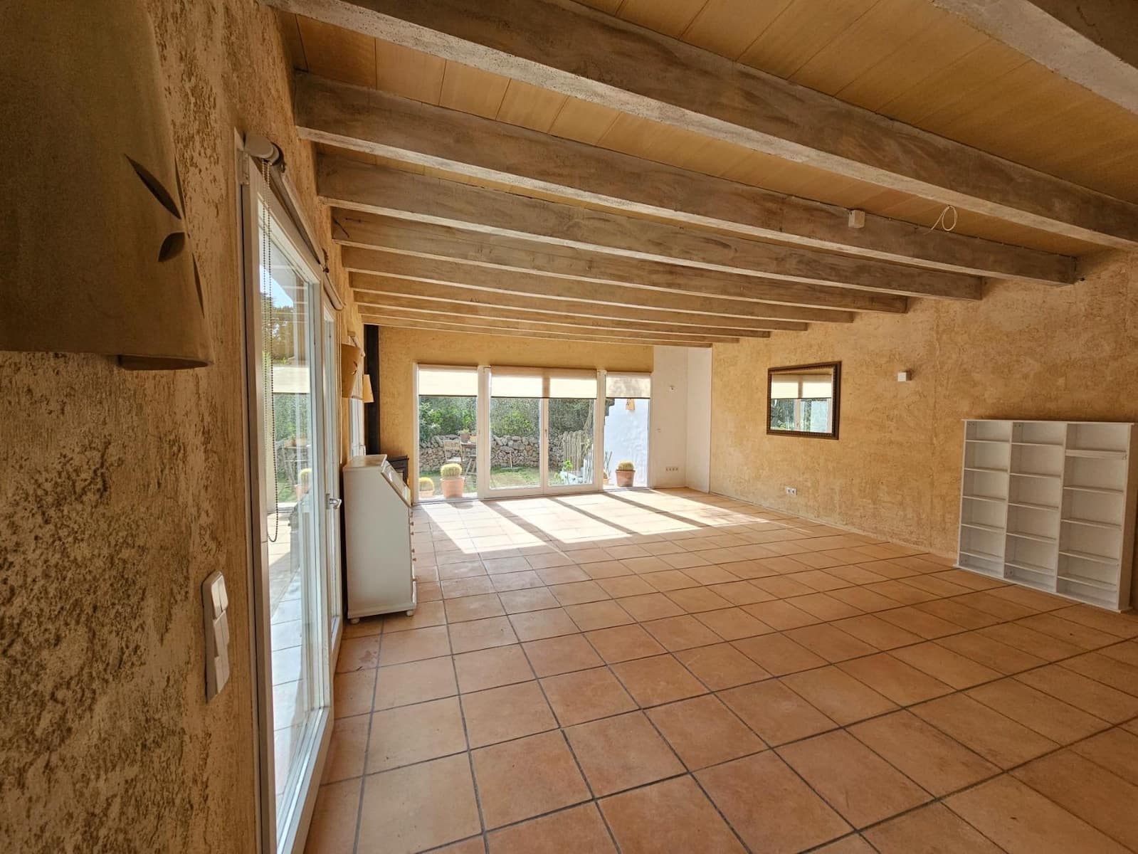 3 soveværelse Finca/Landehus til leje i Algaida med swimmingpool - € 2.200 (Ref: 8114936)