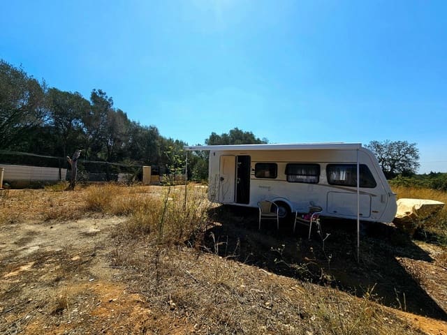 Grunde uden byggetilladelser til salg i Llucmajor - € 115.000 (Ref: 8430448)