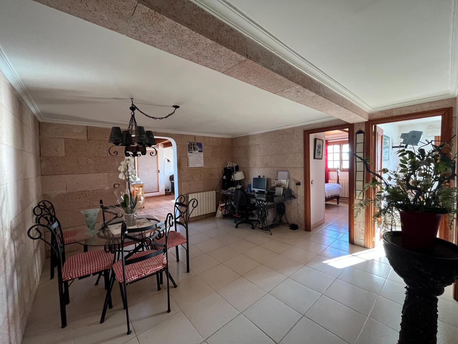 4 chambre Finca/Maison de Campagne à vendre à Llucmajor avec piscine - 795 000 € (Ref: 8615410)