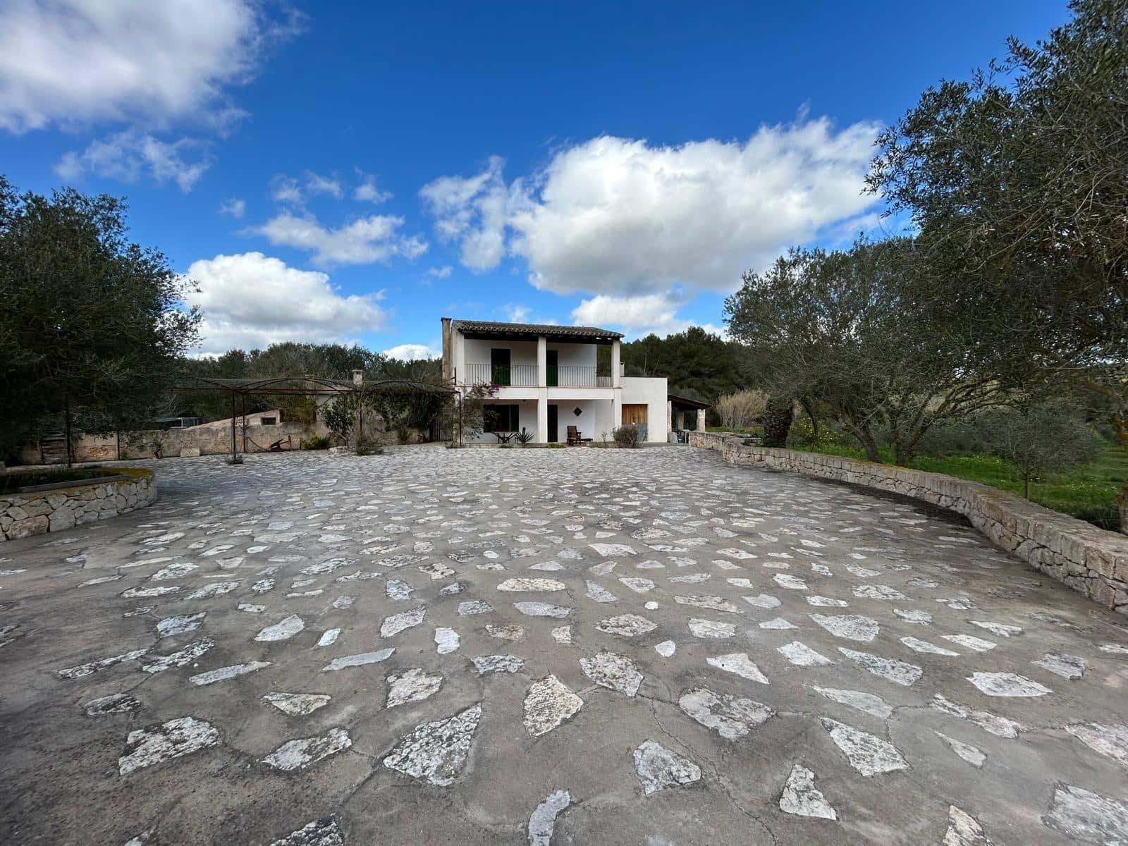 2 bedroom Finca/Country House for sale in Algaida - € 690,000 (Ref: 8838652)