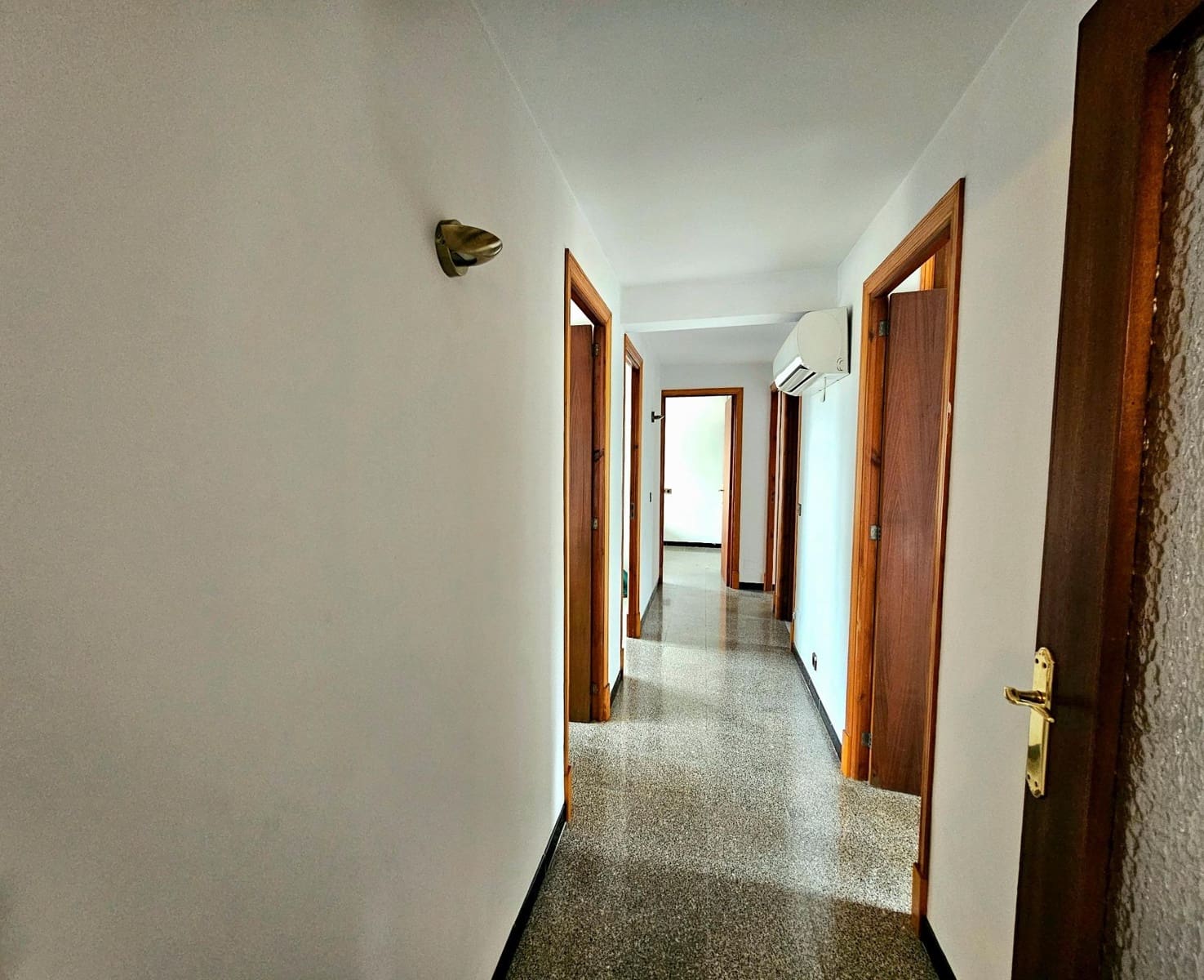 4 soveværelse Finca/Landehus til salg i Algaida med swimmingpool - € 950.000 (Ref: 8982363)