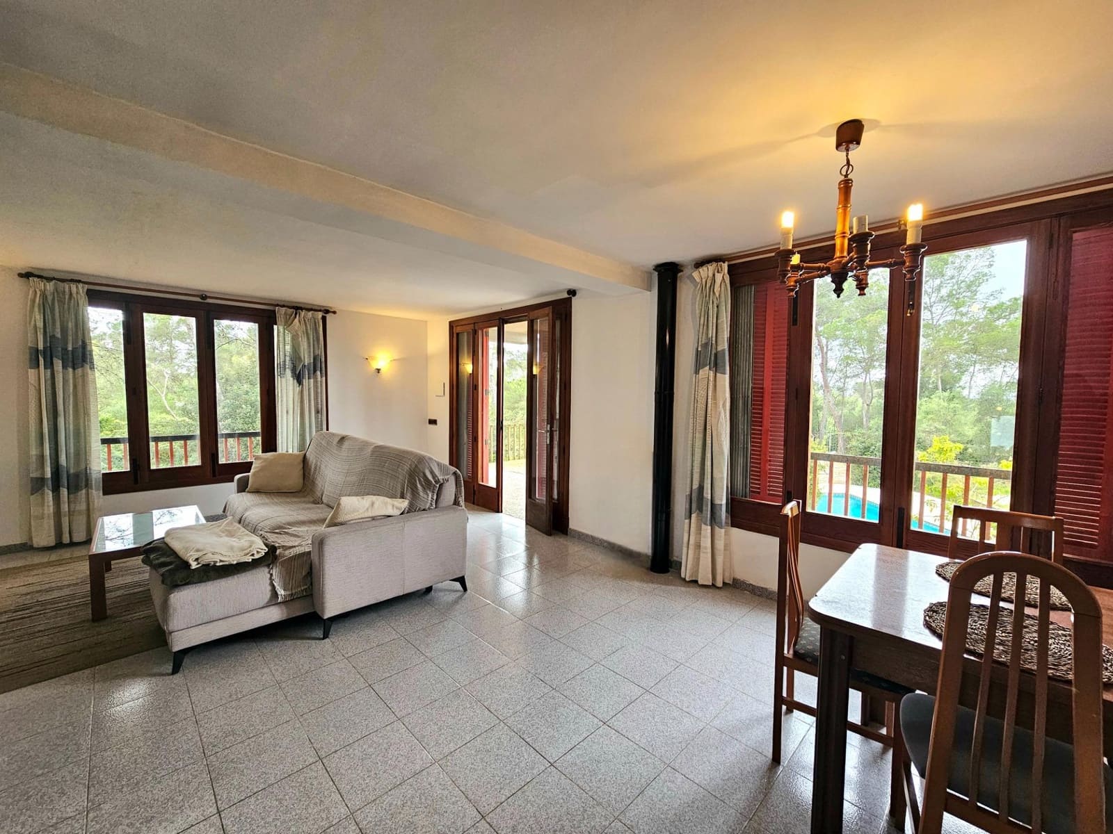 4 soveværelse Finca/Landehus til salg i Algaida med swimmingpool - € 950.000 (Ref: 8982363)