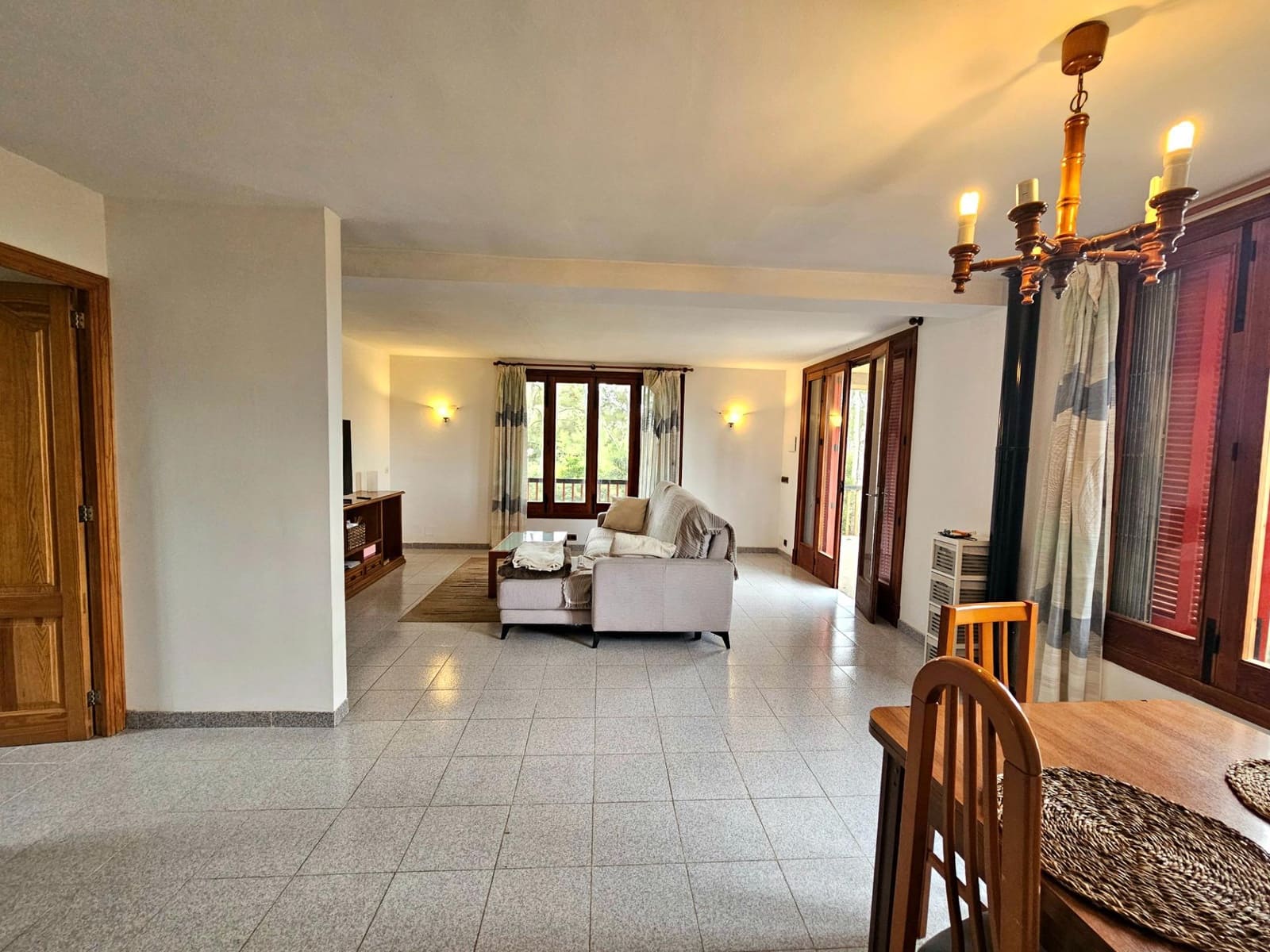 4 soveværelse Finca/Landehus til salg i Algaida med swimmingpool - € 950.000 (Ref: 8982363)