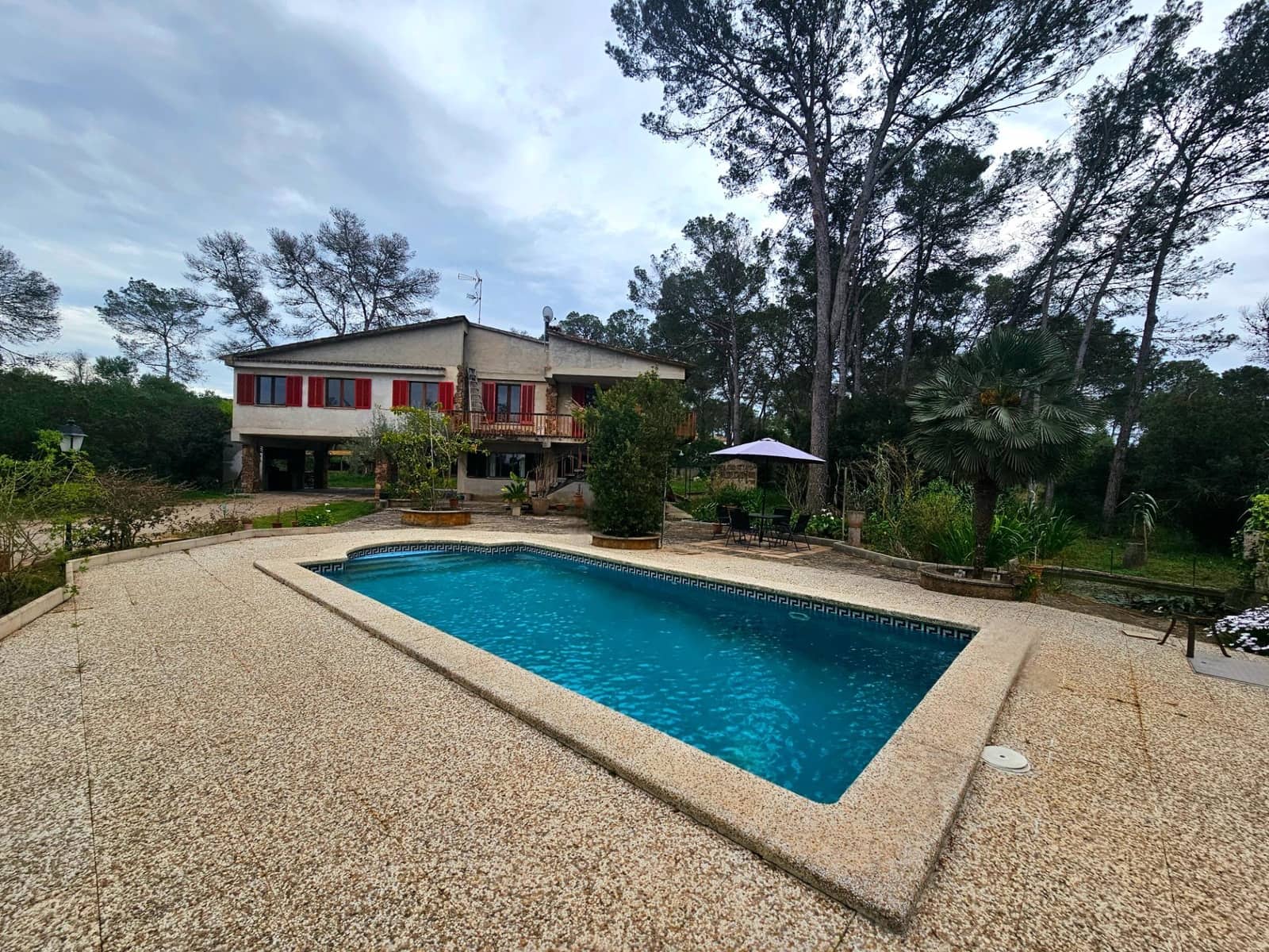 4 soveværelse Finca/Landehus til salg i Algaida med swimmingpool - € 950.000 (Ref: 8982363)