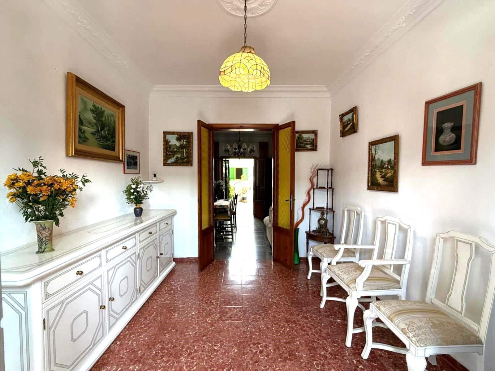 4 bedroom Townhouse for sale in Palma de Mallorca with garage - € 640,000 (Ref: 9191051)