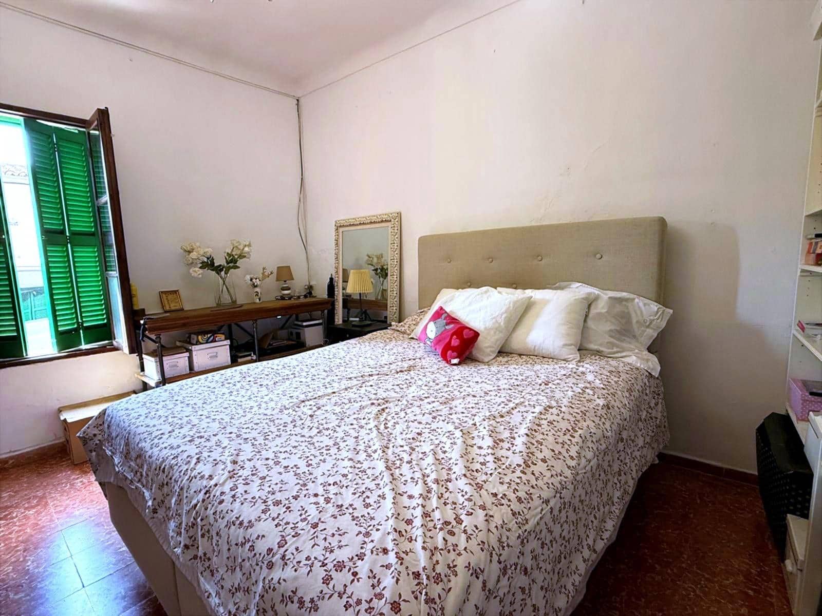 4 bedroom Townhouse for sale in Palma de Mallorca with garage - € 640,000 (Ref: 9191051)