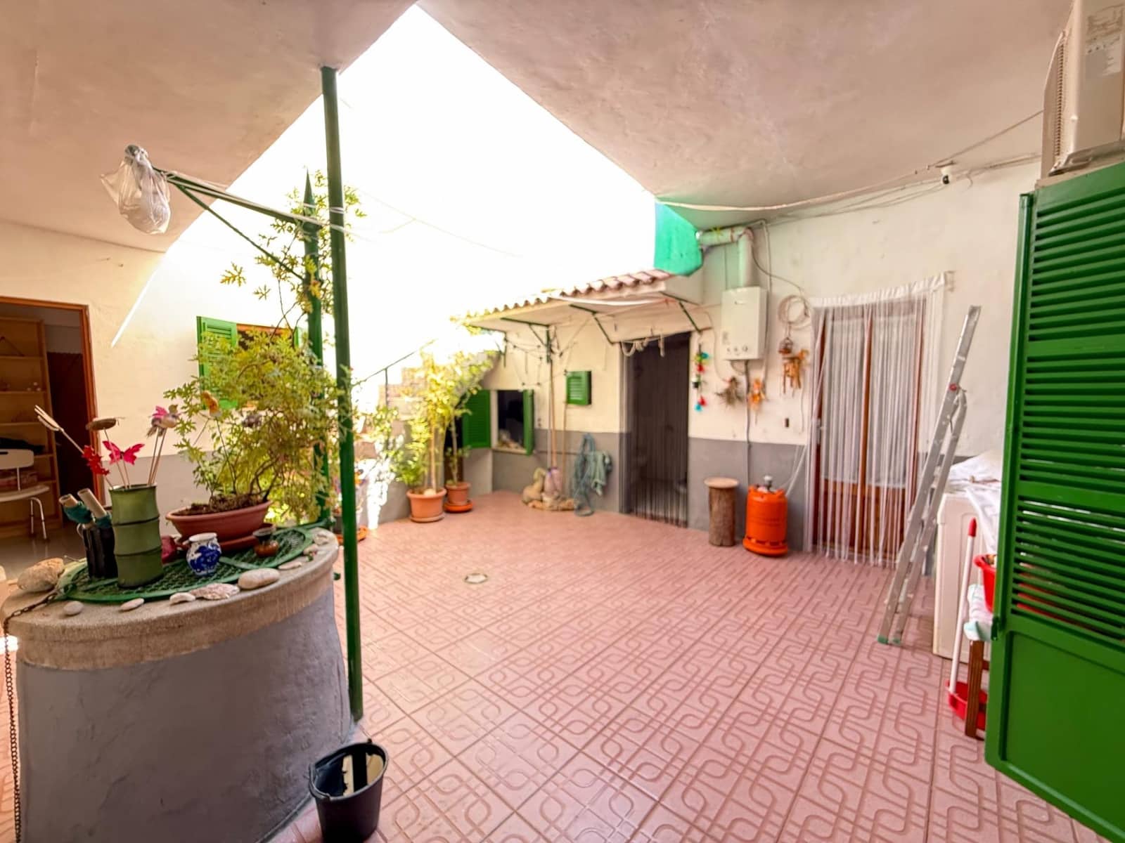 4 bedroom Townhouse for sale in Palma de Mallorca with garage - € 575,000 (Ref: 9191051)
