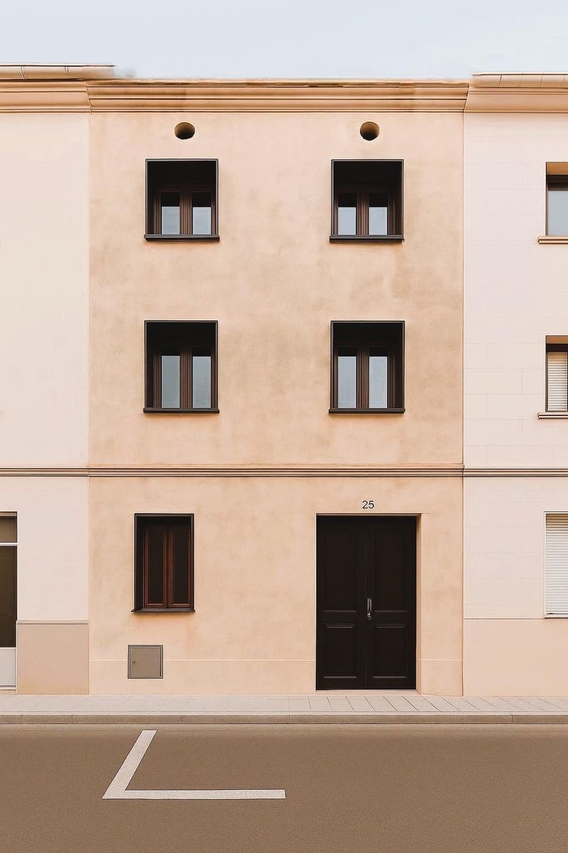 4 bedroom Townhouse for sale in Llucmajor - € 790,000 (Ref: 9282226)