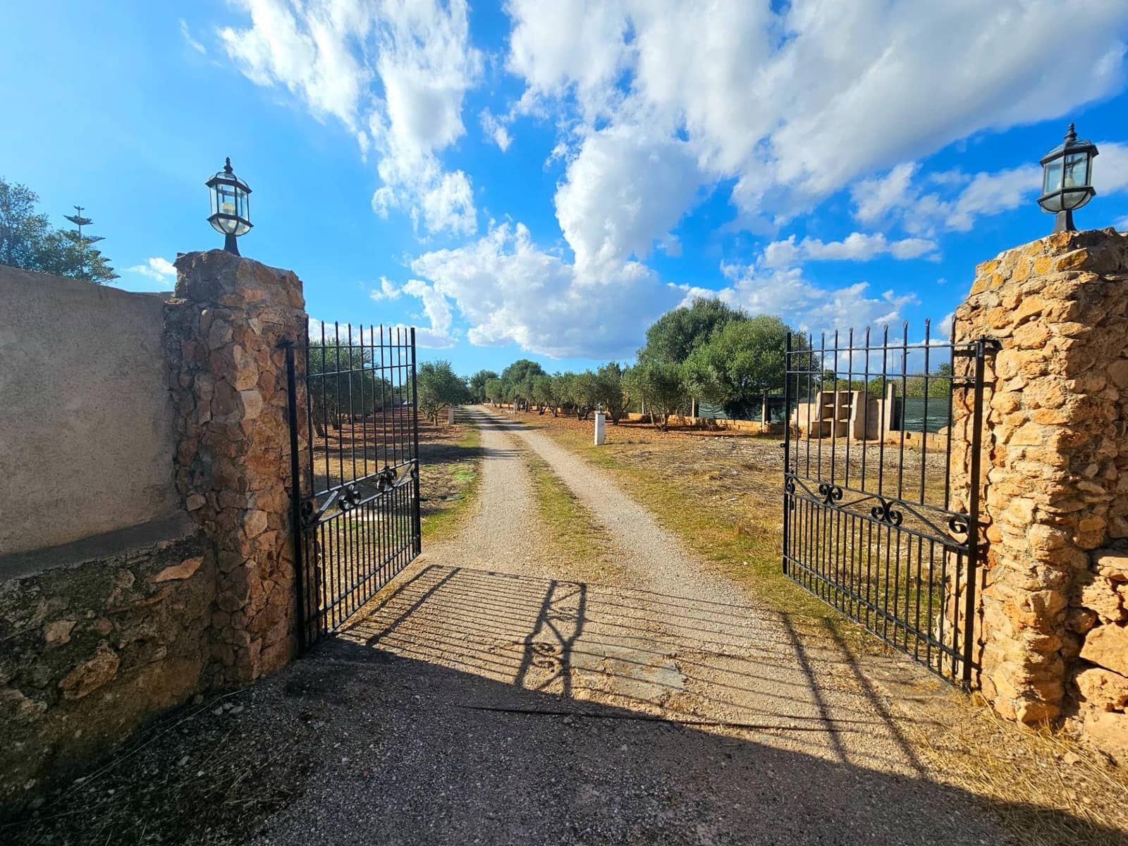 4 Zimmer Finca/Landgut zu verkaufen in Llucmajor - 420.000 € (Ref: 9288210)