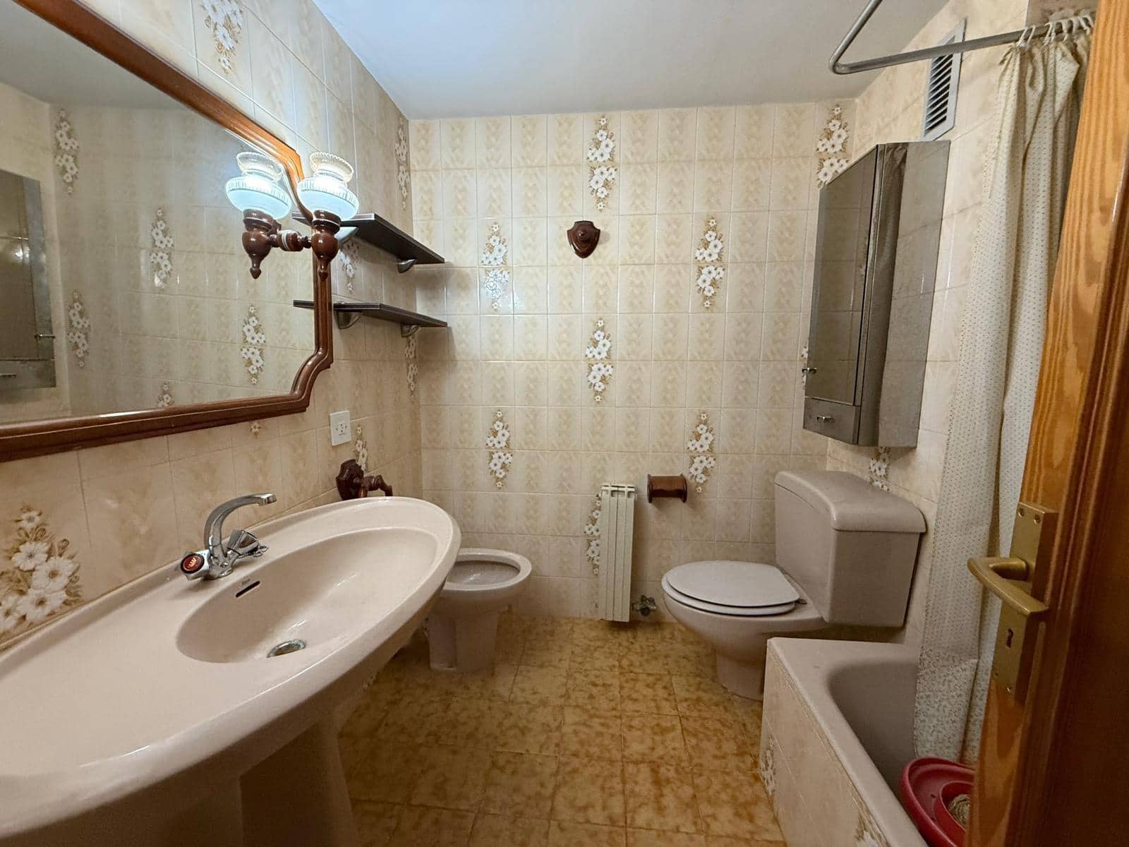 4 bedroom Apartment for sale in Palma de Mallorca - € 520,000 (Ref: 9382860)