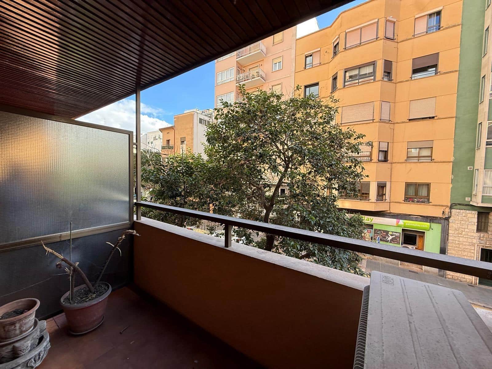 4 bedroom Apartment for sale in Palma de Mallorca - € 520,000 (Ref: 9382860)