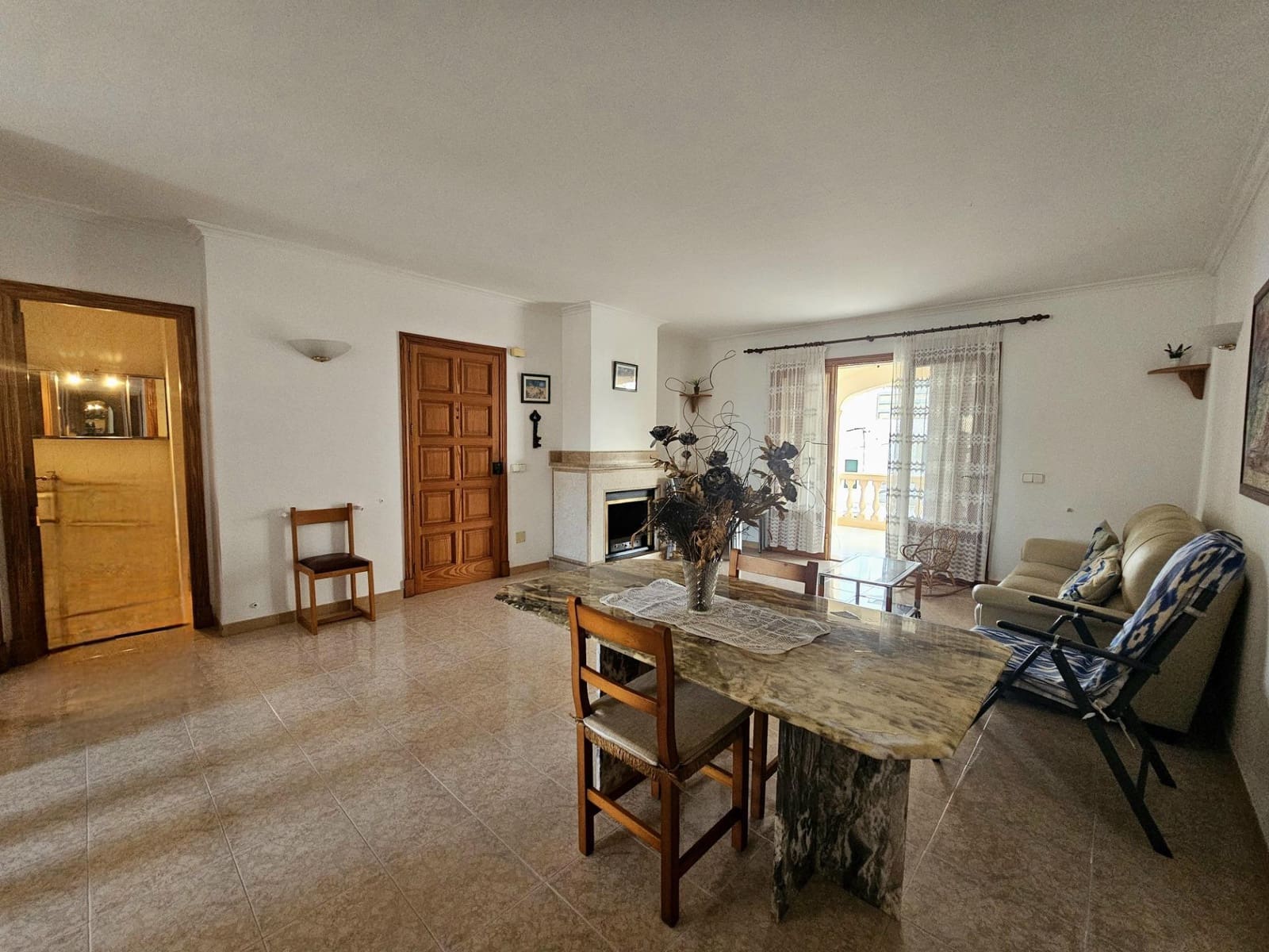 3 soveværelse Lejlighed til leje i Llucmajor - € 1.300 (Ref: 9433435)