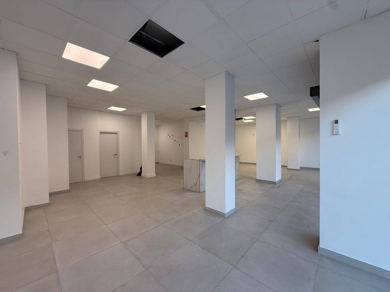 Erhverv til leje i Palma de Mallorca - € 1.300 (Ref: 9508893)