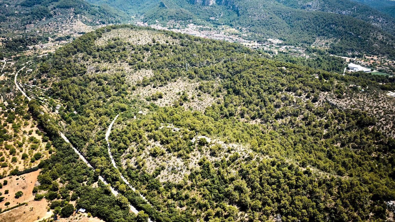 Finca/Country House for sale in Bunyola - € 2,650,000 (Ref: 9839273)
