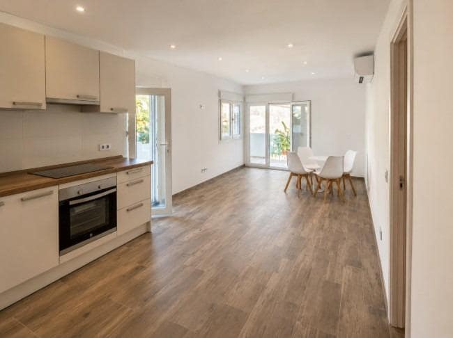 4 soveværelse Lejlighed til salg i Palma de Mallorca - € 430.000 (Ref: 9890403)