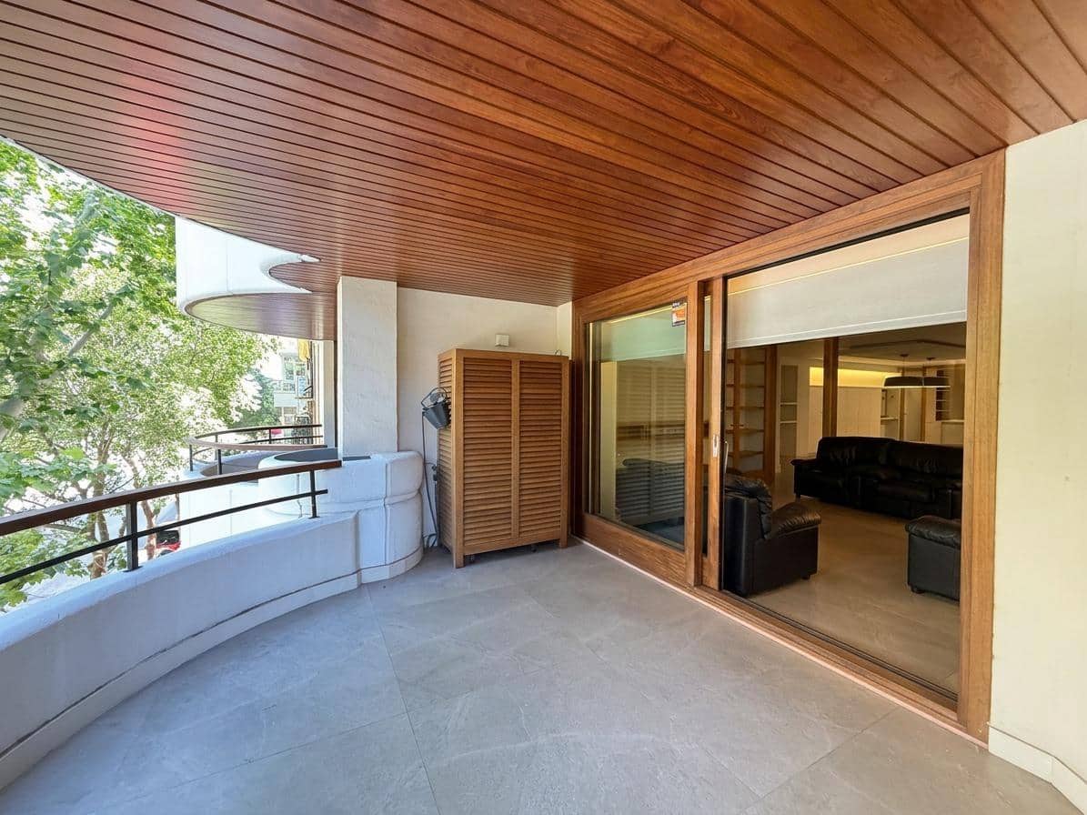 4 quarto Apartamento para venda em Palma de Mallorca com garagem - 750 000 € (Ref: 9911085)