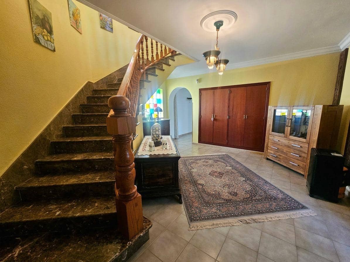 6 slaapkamer Villa te koop in Palma de Mallorca met zwembad garage - € 1.370.000 (Ref: 9934223)