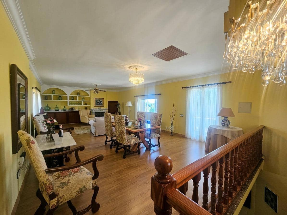 6 slaapkamer Villa te koop in Palma de Mallorca met zwembad garage - € 1.370.000 (Ref: 9934223)
