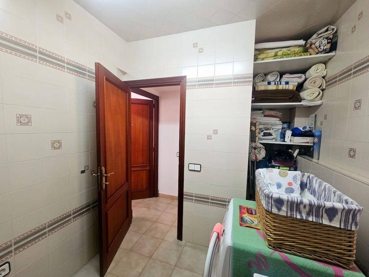 6 slaapkamer Villa te koop in Palma de Mallorca met zwembad garage - € 1.370.000 (Ref: 9934223)