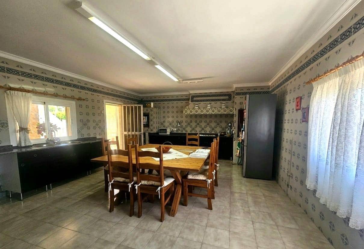 6 slaapkamer Villa te koop in Palma de Mallorca met zwembad garage - € 1.370.000 (Ref: 9934223)