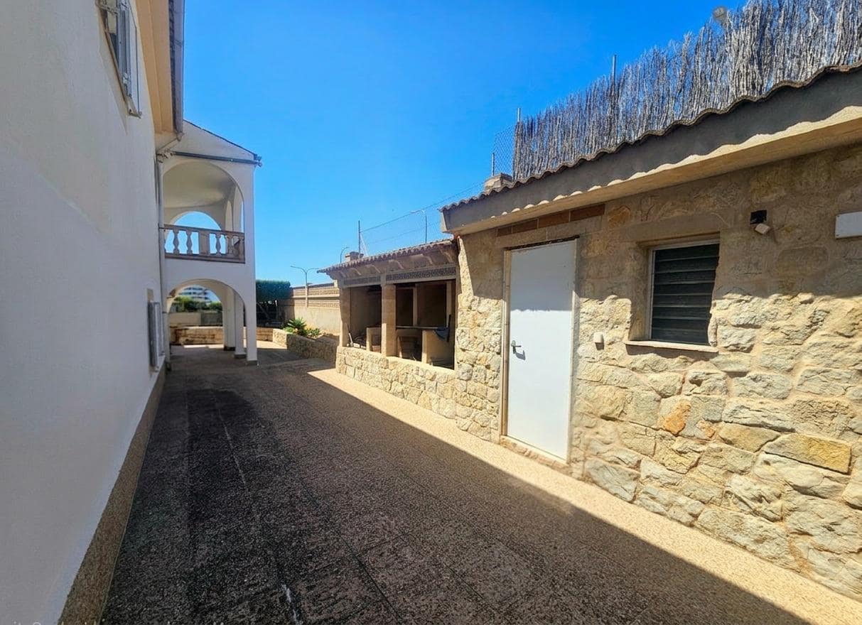 6 slaapkamer Villa te koop in Palma de Mallorca met zwembad garage - € 1.370.000 (Ref: 9934223)