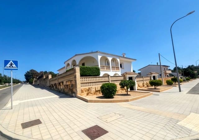 6 soverom Villa til salgs i Palma de Mallorca med svømmebasseng garasje - € 1 370 000 (Ref: 9934223)