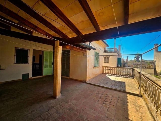 5 slaapkamer Huis te koop in Llucmajor met garage - € 1.000.000 (Ref: 9945734)
