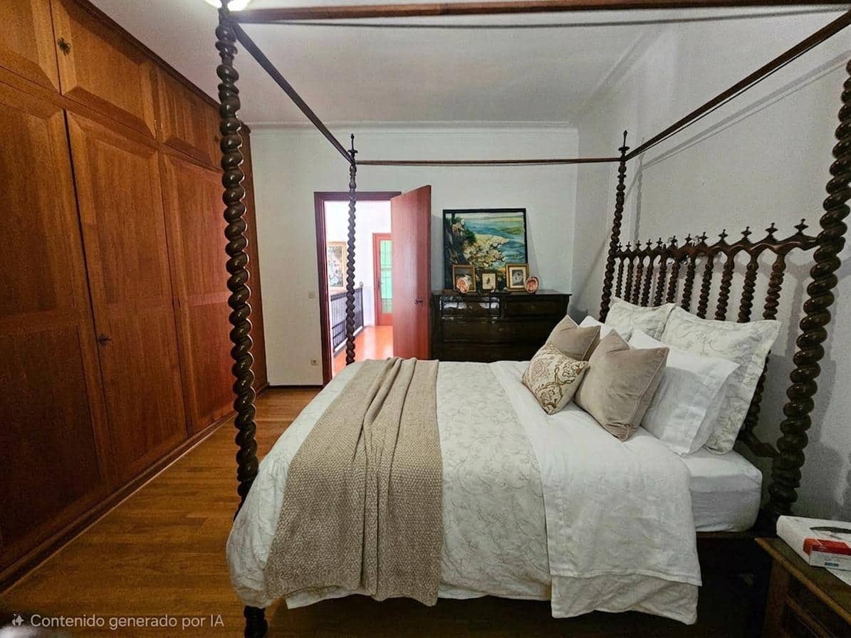 5 slaapkamer Huis te koop in Llucmajor met garage - € 1.000.000 (Ref: 9945734)