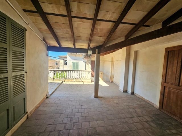 5 slaapkamer Huis te koop in Llucmajor met garage - € 1.000.000 (Ref: 9945734)