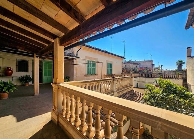 5 slaapkamer Huis te koop in Llucmajor met garage - € 1.000.000 (Ref: 9945734)