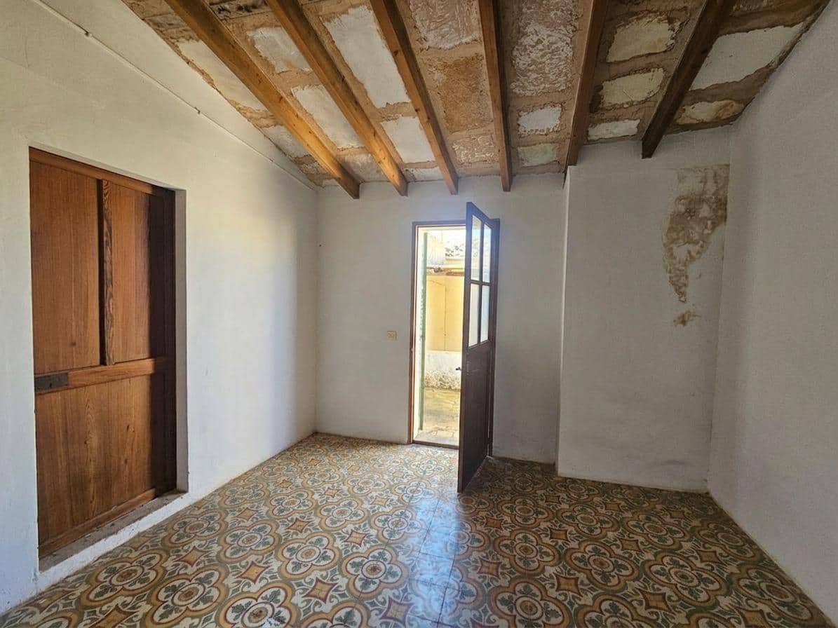 5 slaapkamer Huis te koop in Llucmajor met garage - € 1.000.000 (Ref: 9945734)