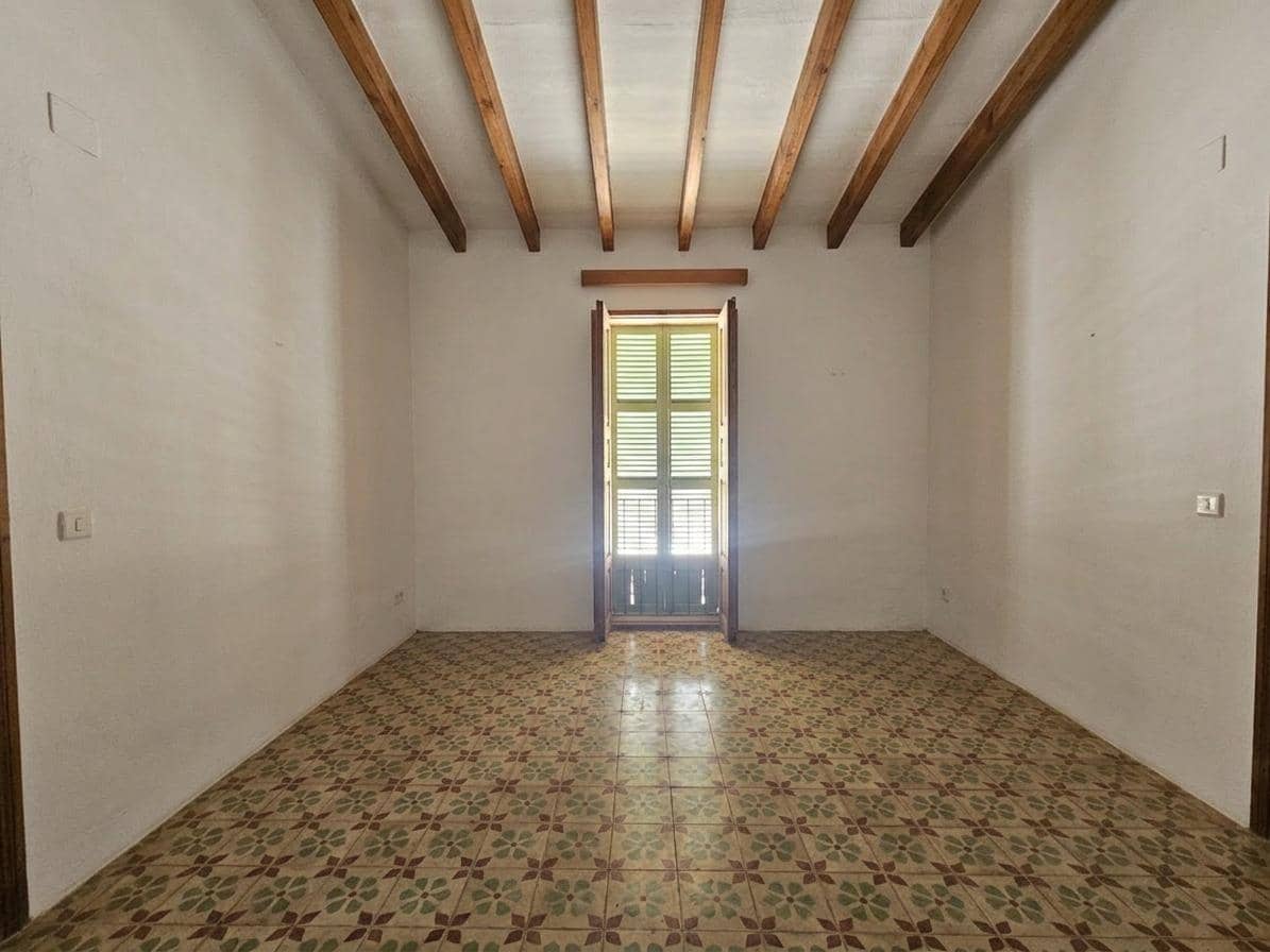 5 slaapkamer Huis te koop in Llucmajor met garage - € 1.000.000 (Ref: 9945734)