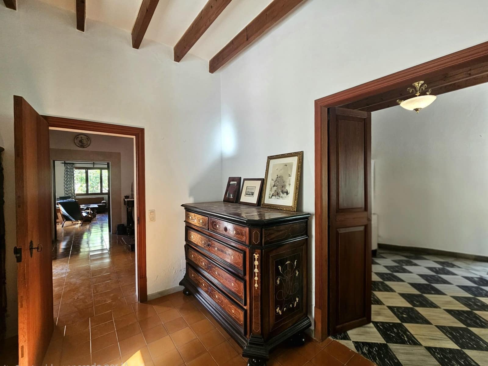 5 slaapkamer Huis te koop in Llucmajor met garage - € 1.000.000 (Ref: 9945734)